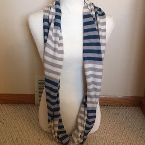 Smartwool infinity scarf blue gray cream stripe
